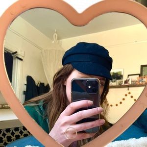NINE WEST NEWSBOY CAP